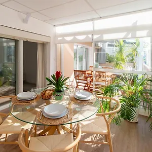 https://penthouse-with-terrace-in-marbella-costa-del-sol.1costadelsol.com